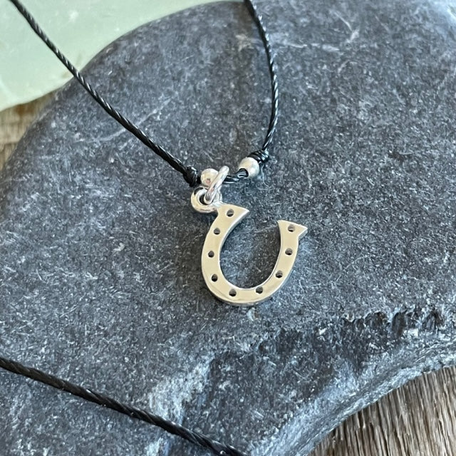 Gore-tex Necklace - Horse Shoe